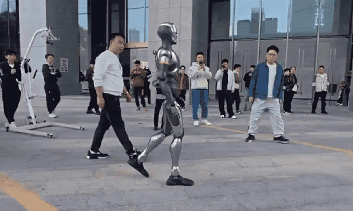 更在于其无